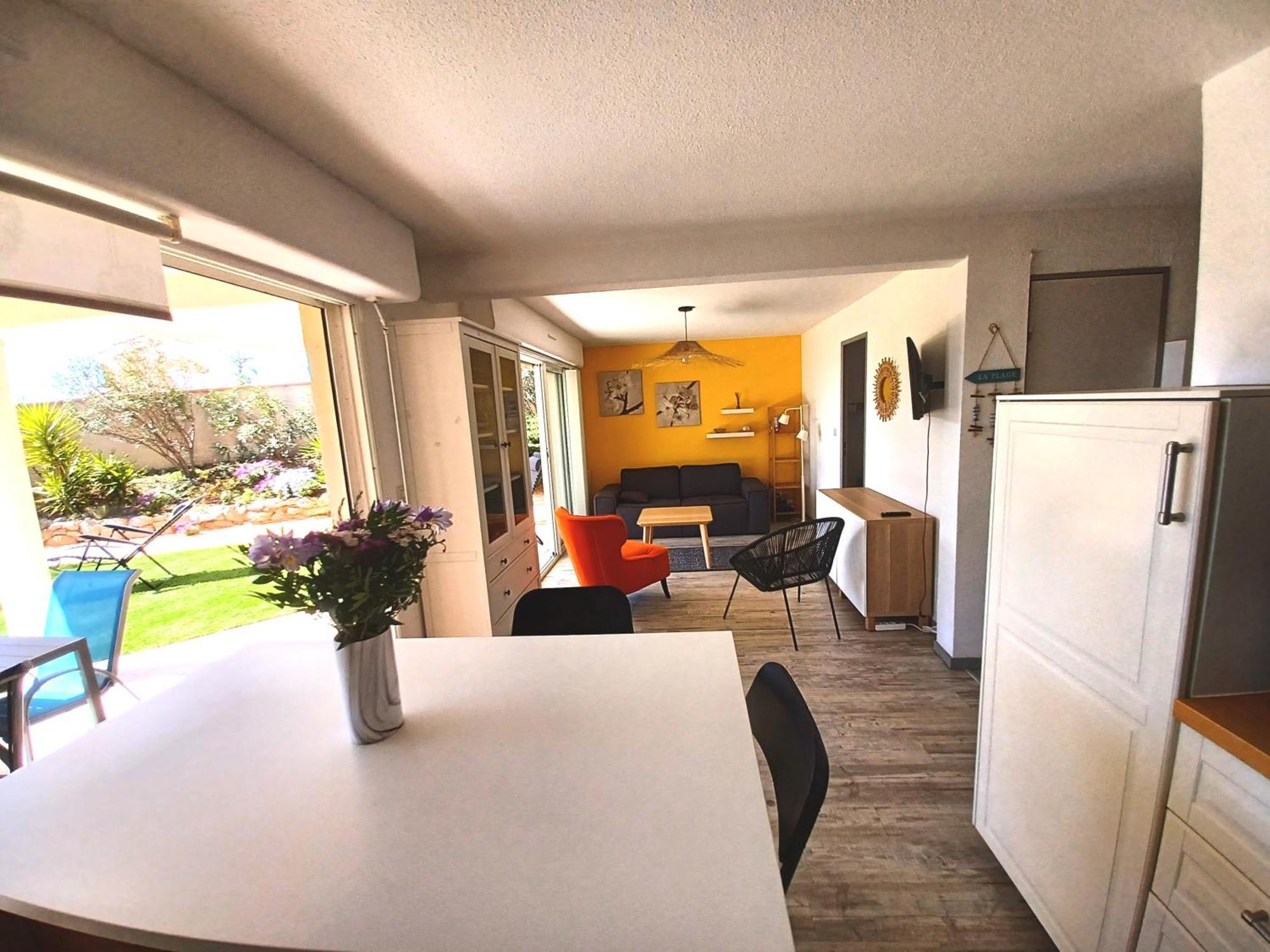 Plain-Pied Jardin 6 Personnes Clim Vue Mer Parking Wifi Terrasse Piscine Dans La Residence Saint-Pierre-la-Mer  Exterior photo